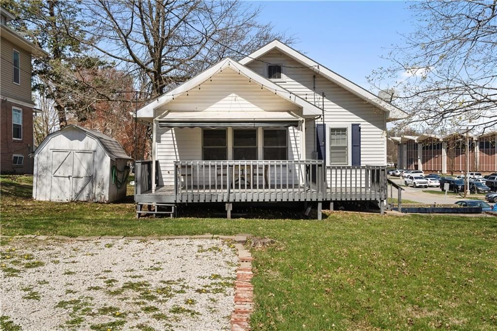 904 W 3RD Street — photo 33