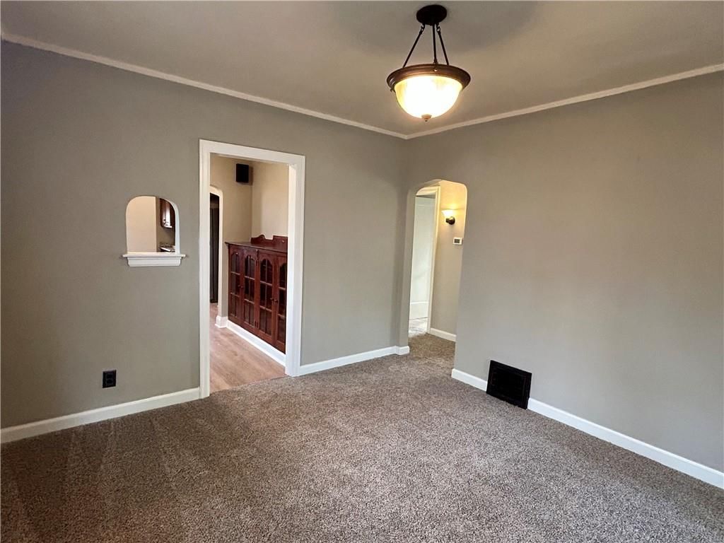216 Pine Street — photo 13