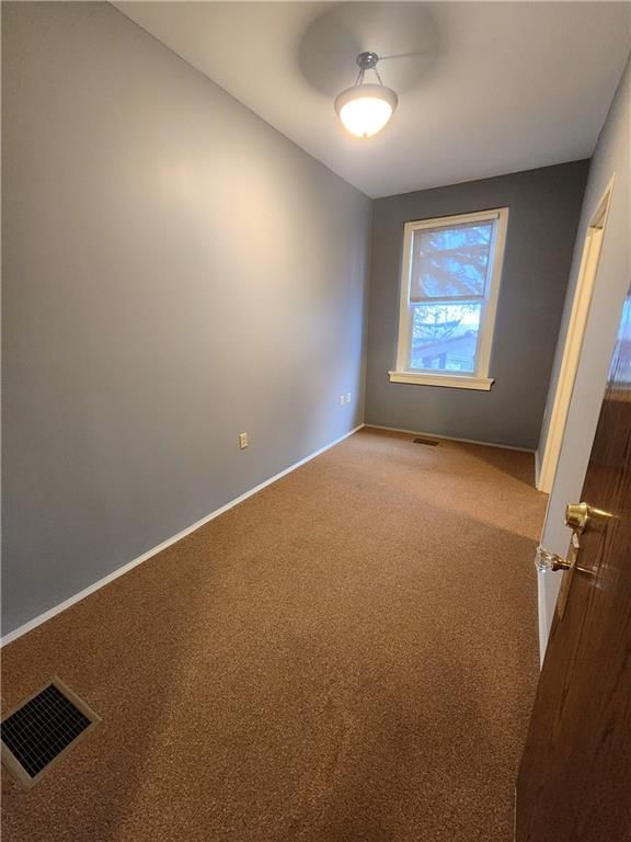 3500 N Village Dr., 103-105 N/A — photo 3