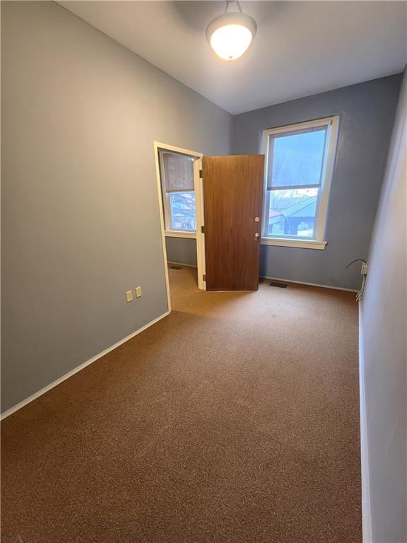 3500 N Village Dr., 103-105 N/A — photo 4