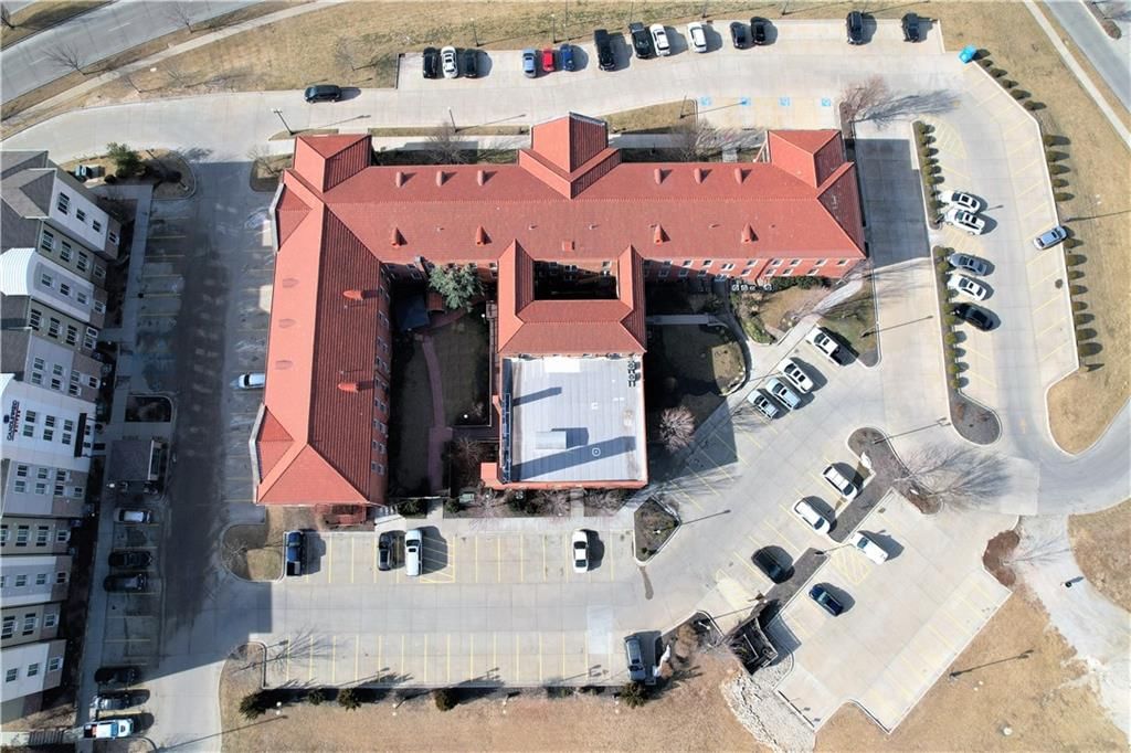 3500 N Village Dr., 103-105 N/A — photo 10