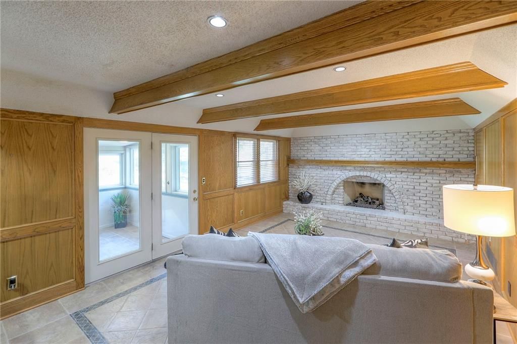 220 NW Aspen Street — photo 25