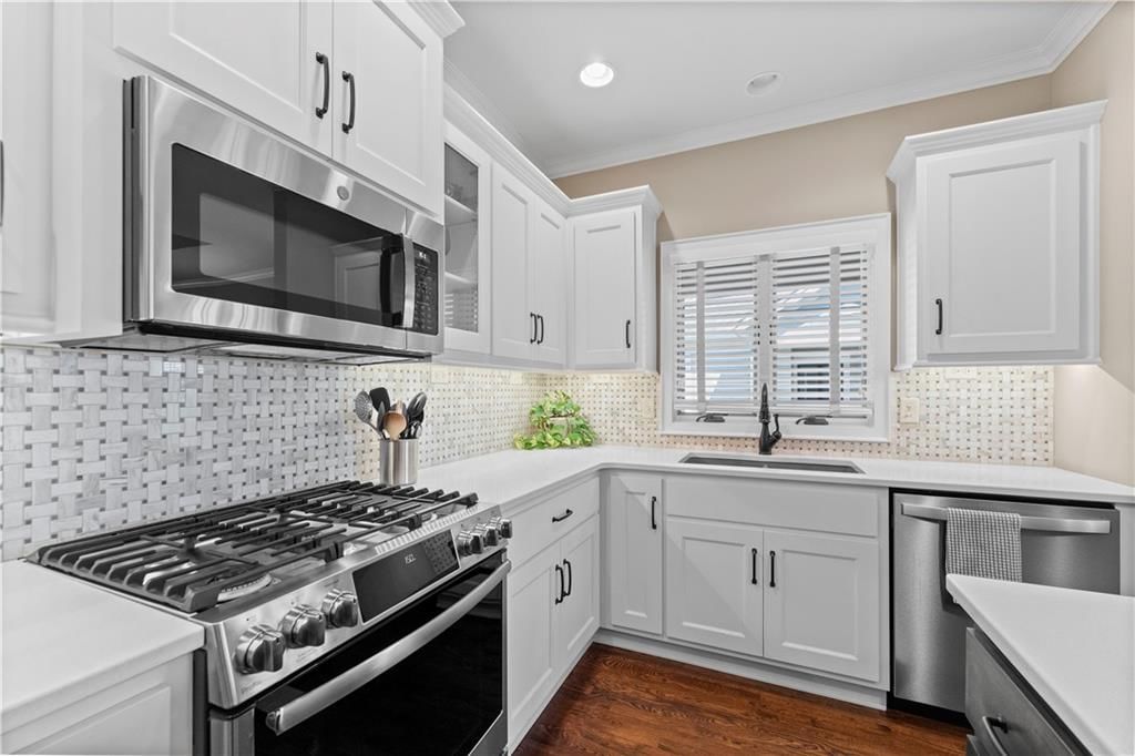 11481 S Waterford Drive — photo 10