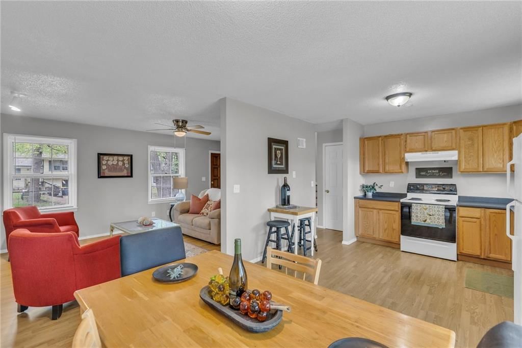 11802 Fremont Avenue — photo 14