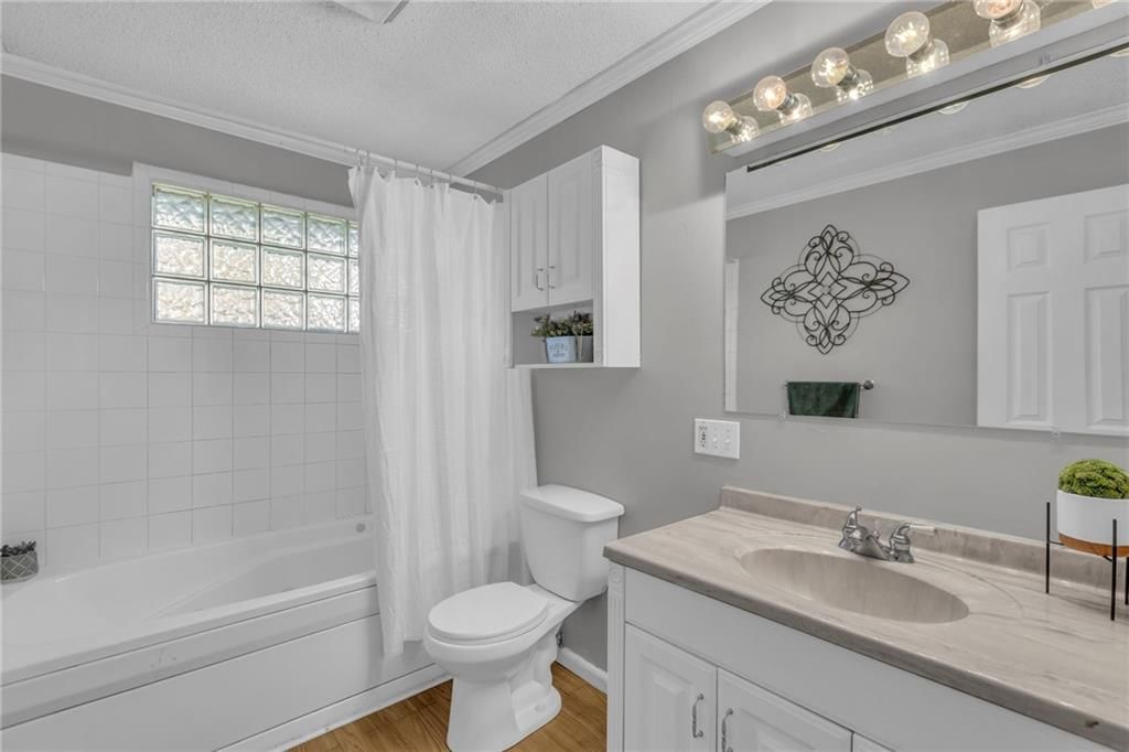 11802 Fremont Avenue — photo 21