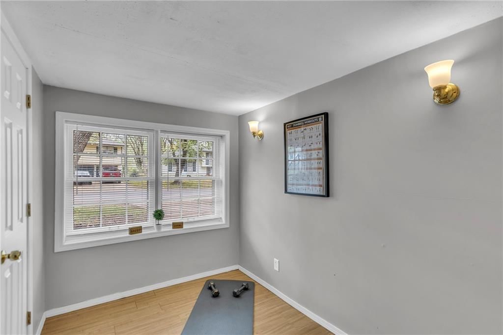 11802 Fremont Avenue — photo 26
