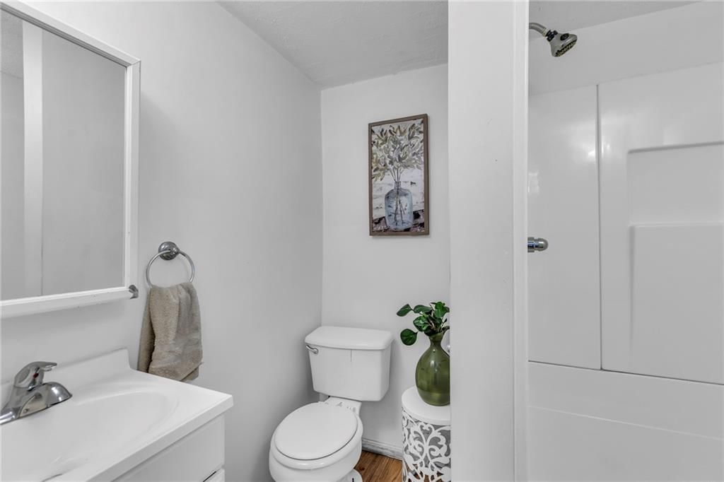 11802 Fremont Avenue — photo 28