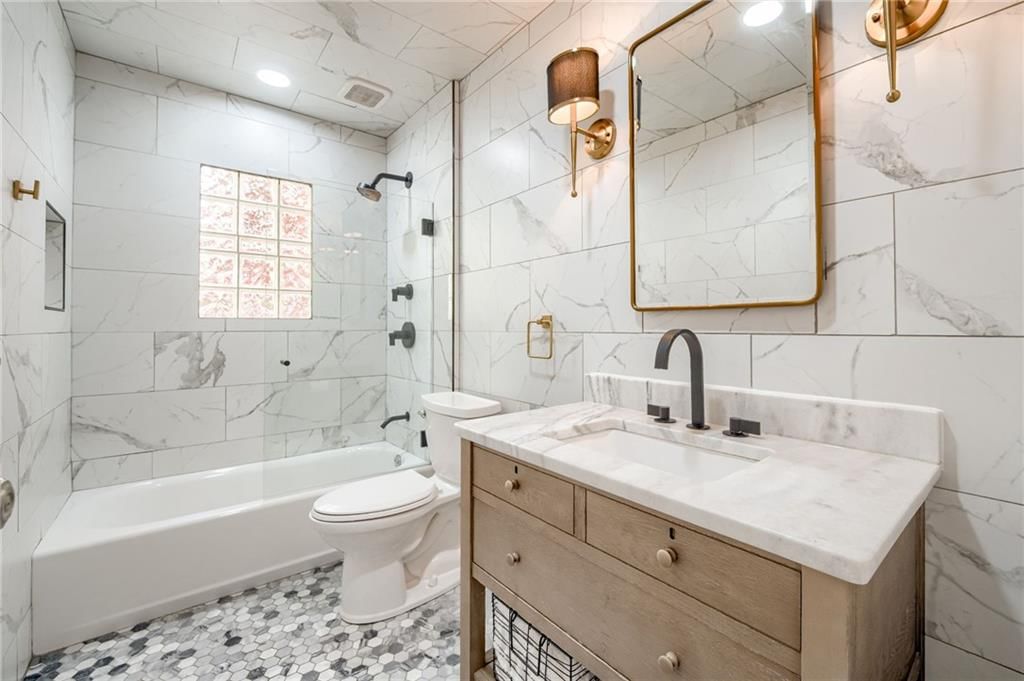 2219 W 70th Terrace — photo 20