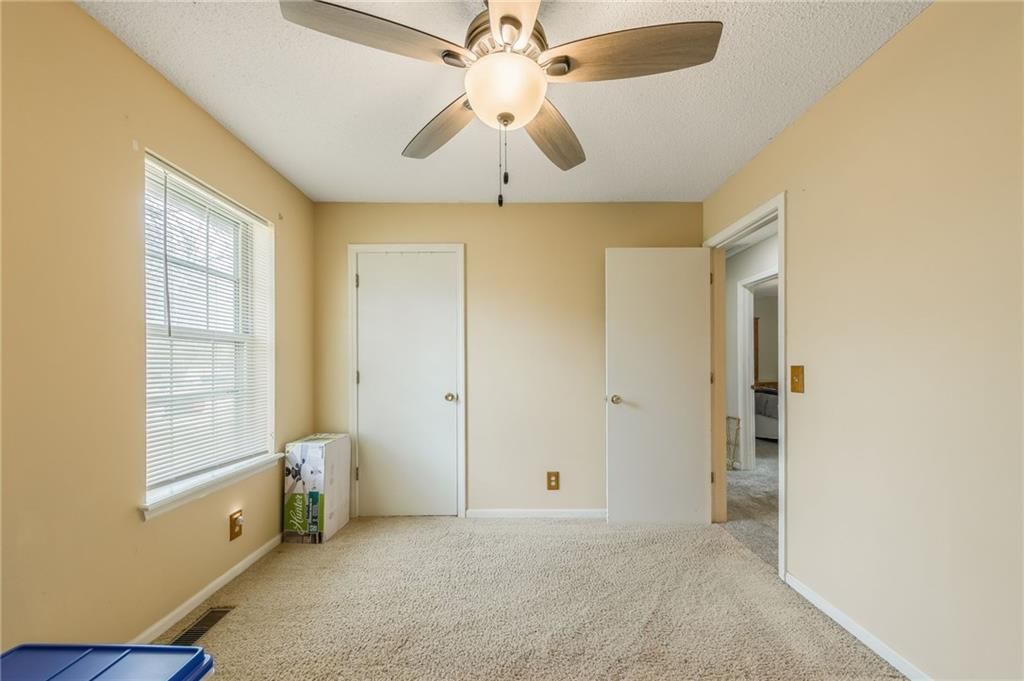 1402 Rose Street — photo 15