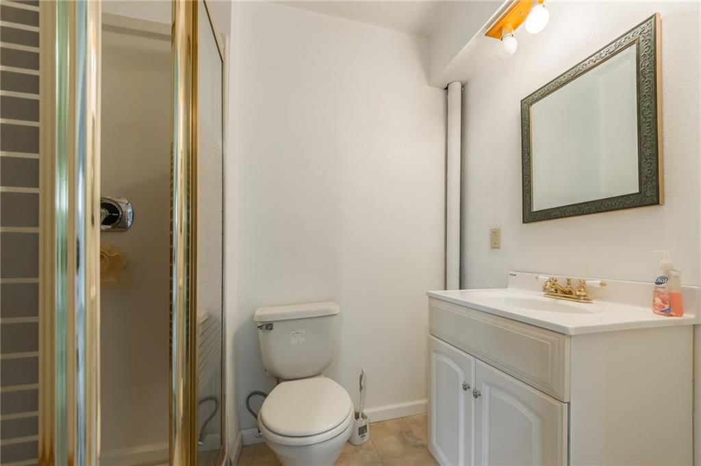 1402 Rose Street — photo 25