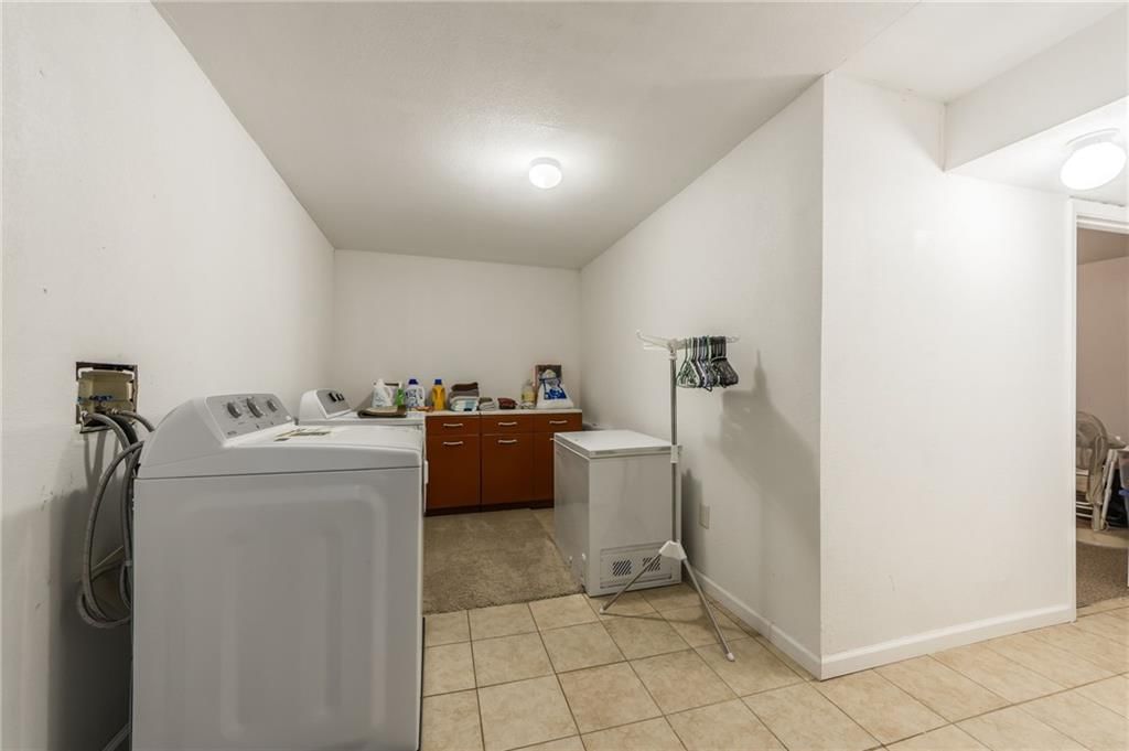 1402 Rose Street — photo 26