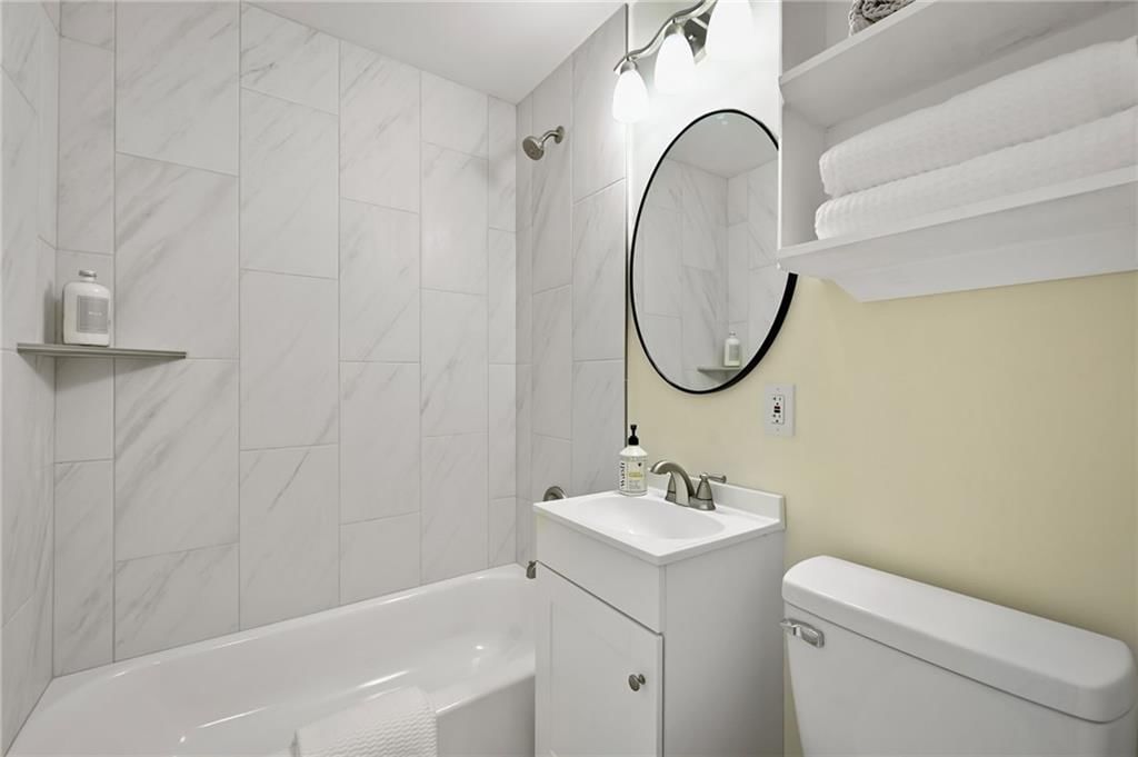 4913 Woodend Avenue — photo 12