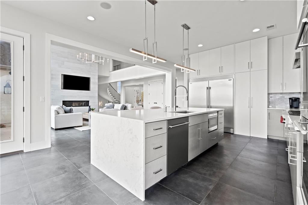 19615 Windsor Drive — photo 16