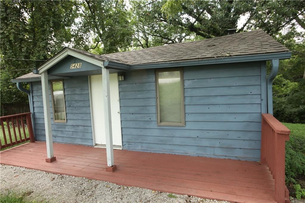 Photo 10 of 10 - 5428 Houston Lake Drive