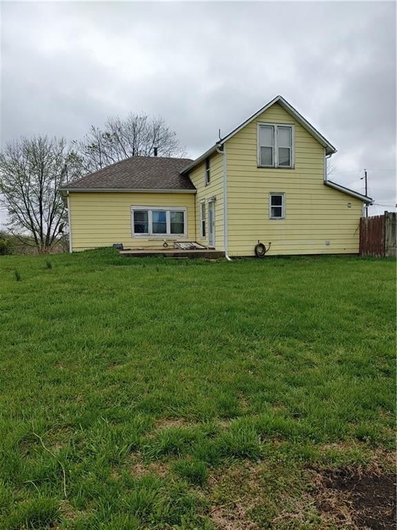 608 E Lake Street — photo 2