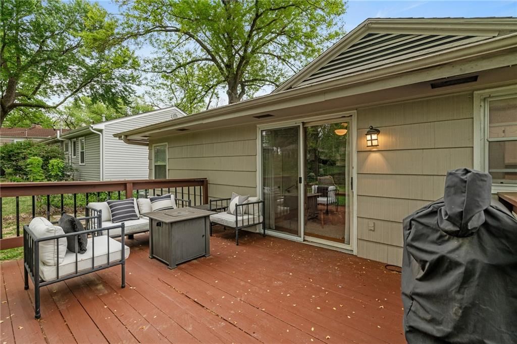 7914 W 92nd Terrace — photo 34