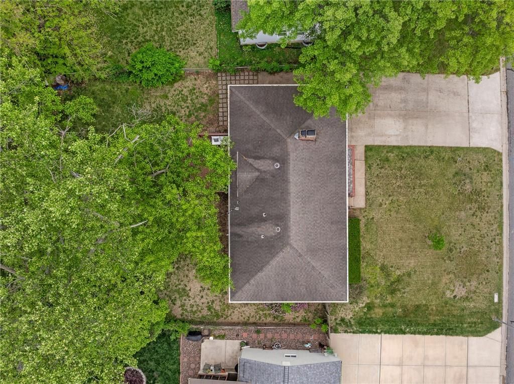 7914 W 92nd Terrace — photo 39