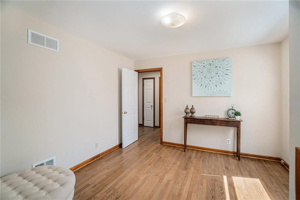 9000 Hardy Street — photo 11