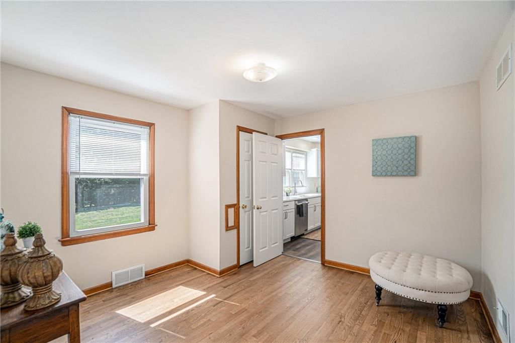 9000 Hardy Street — photo 12