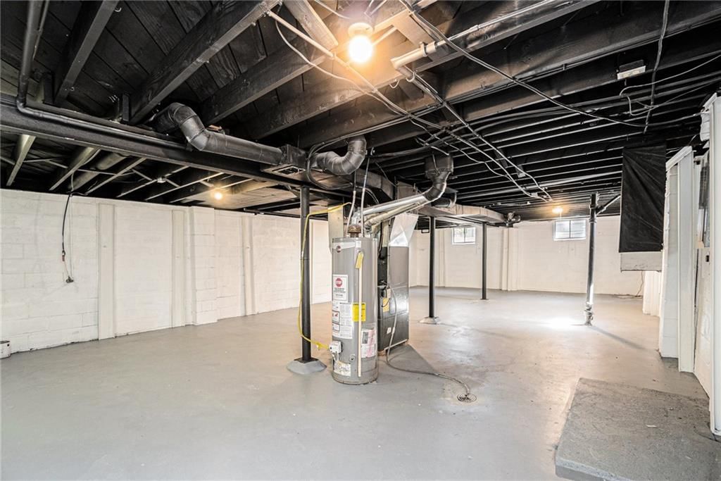 9000 Hardy Street — photo 20