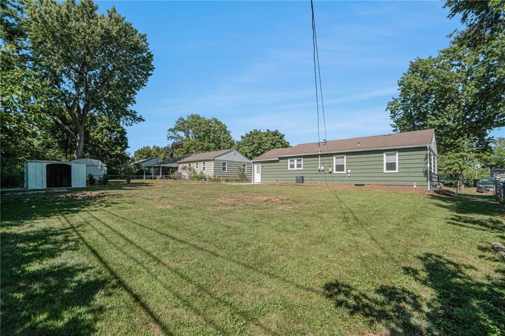 9000 Hardy Street — photo 23