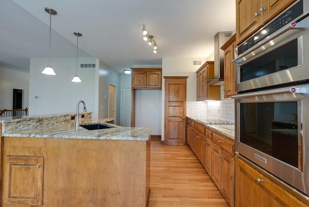 3905 NW Chapman Drive — photo 14