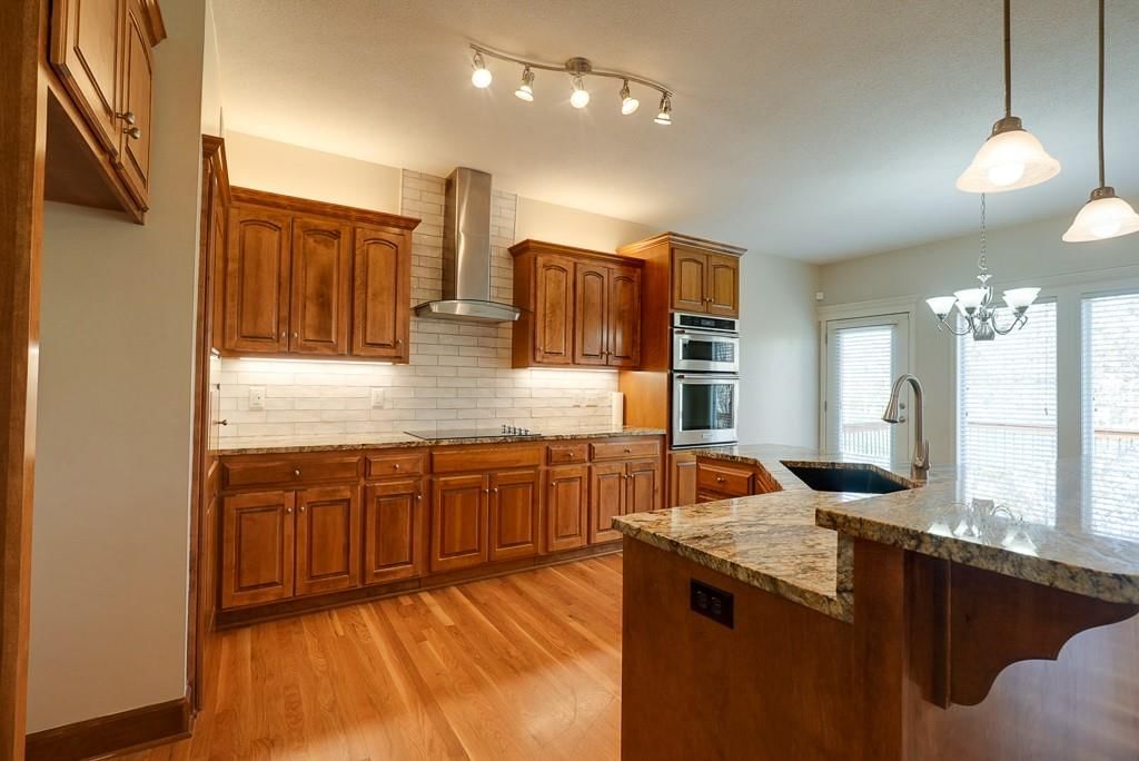 3905 NW Chapman Drive — photo 16