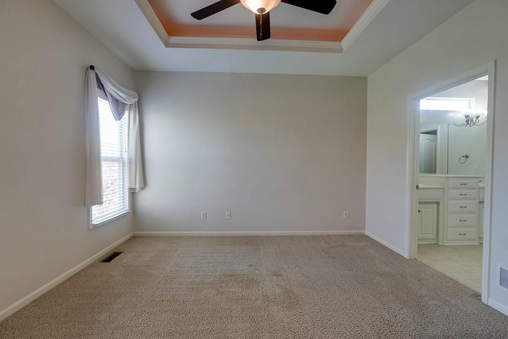 3905 NW Chapman Drive — photo 19