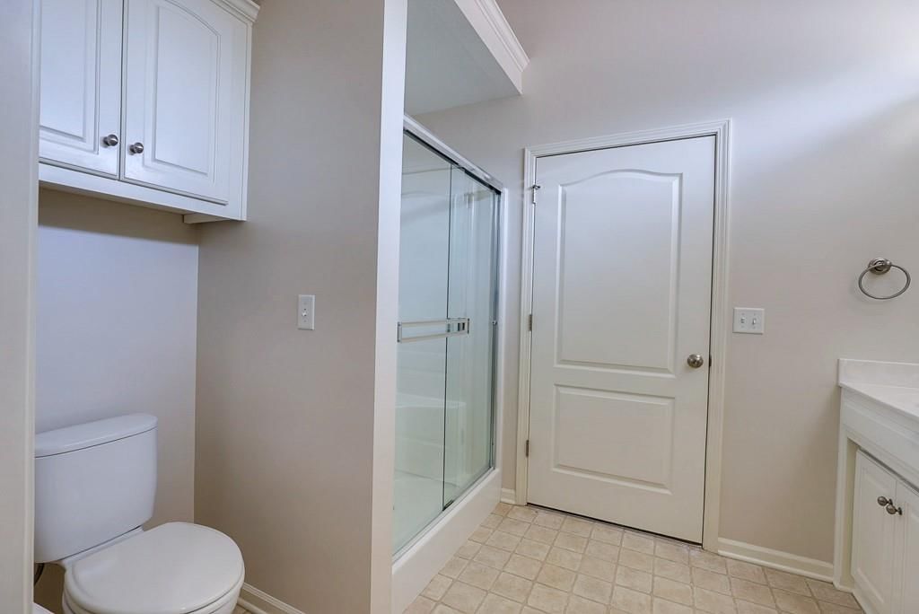 3905 NW Chapman Drive — photo 23