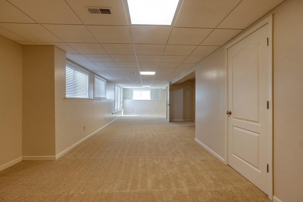 3905 NW Chapman Drive — photo 27