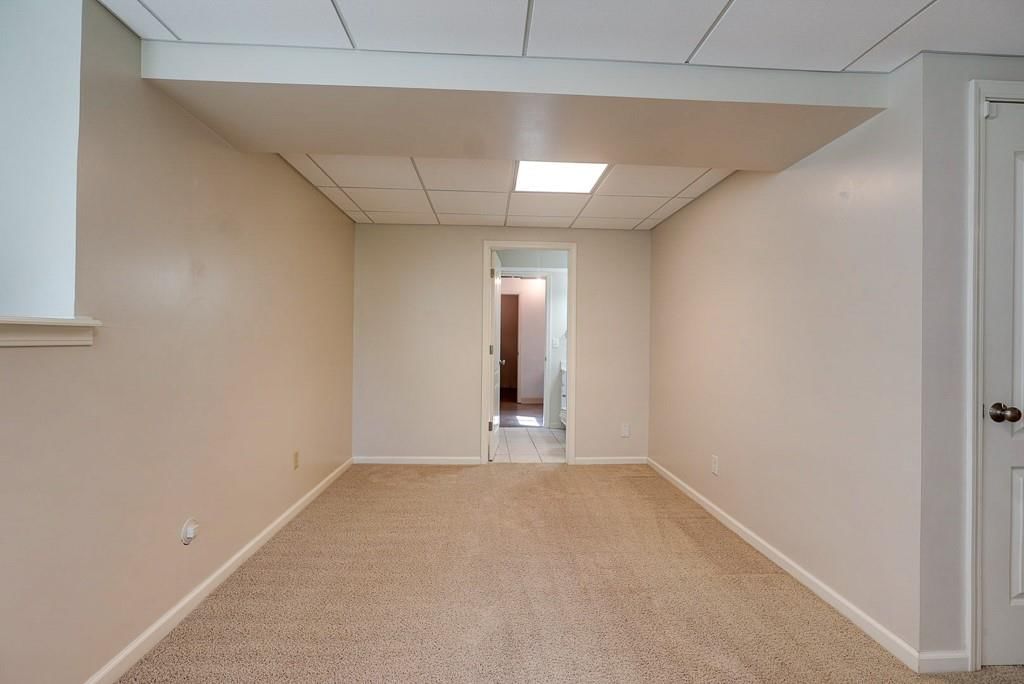 3905 NW Chapman Drive — photo 29