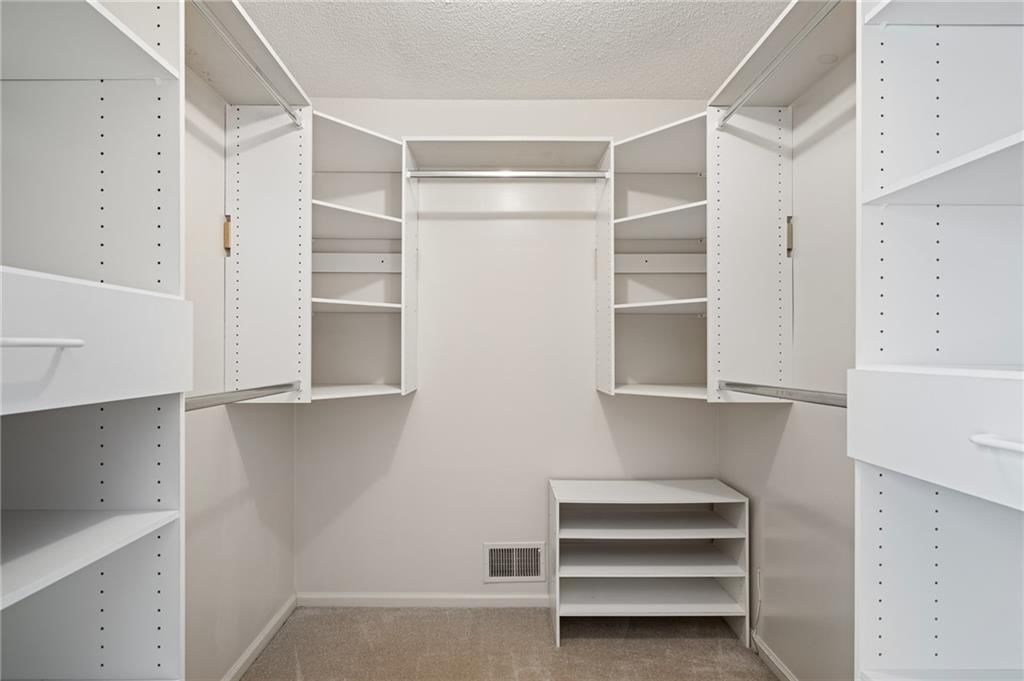 13010 W 77 Terrace — photo 28