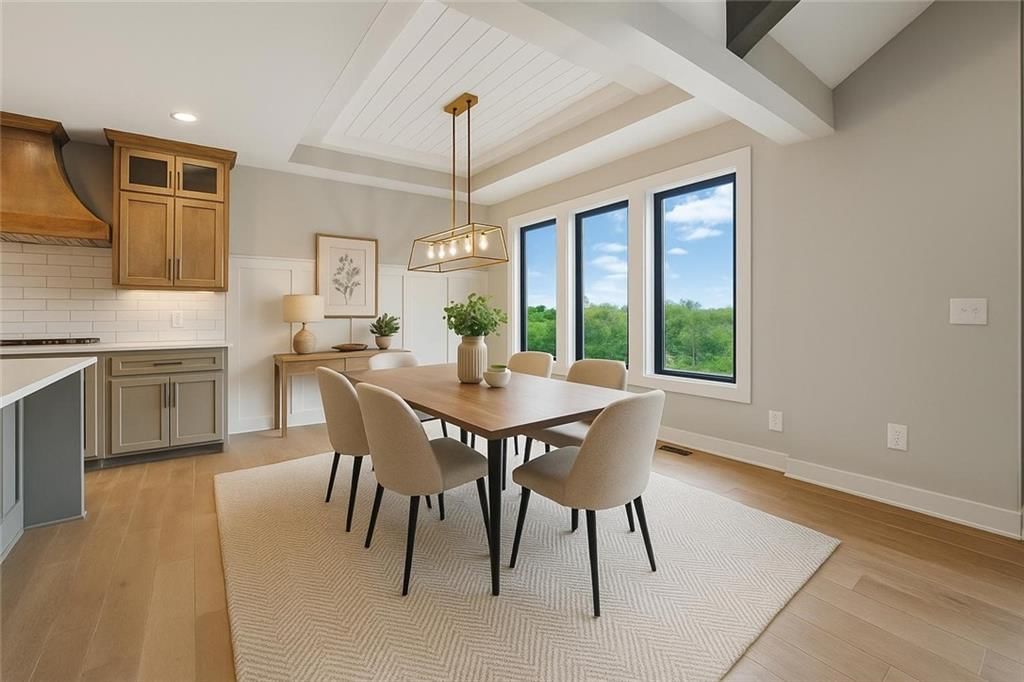 361 NW patch Court — photo 2