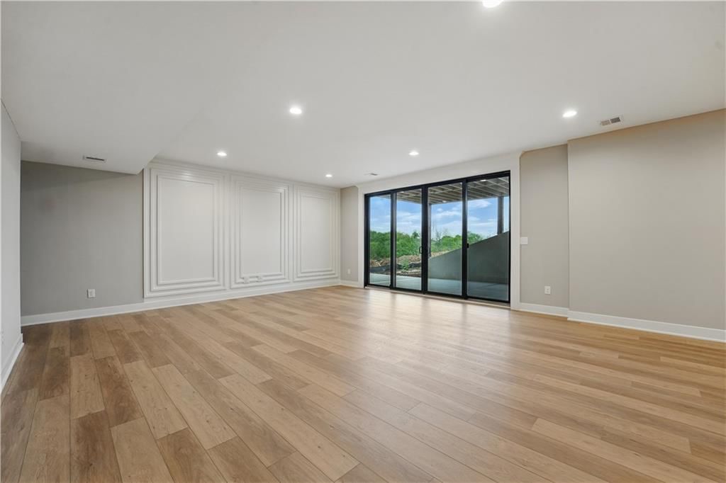 361 NW patch Court — photo 32