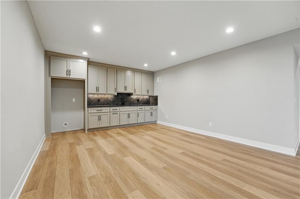361 NW patch Court — photo 34
