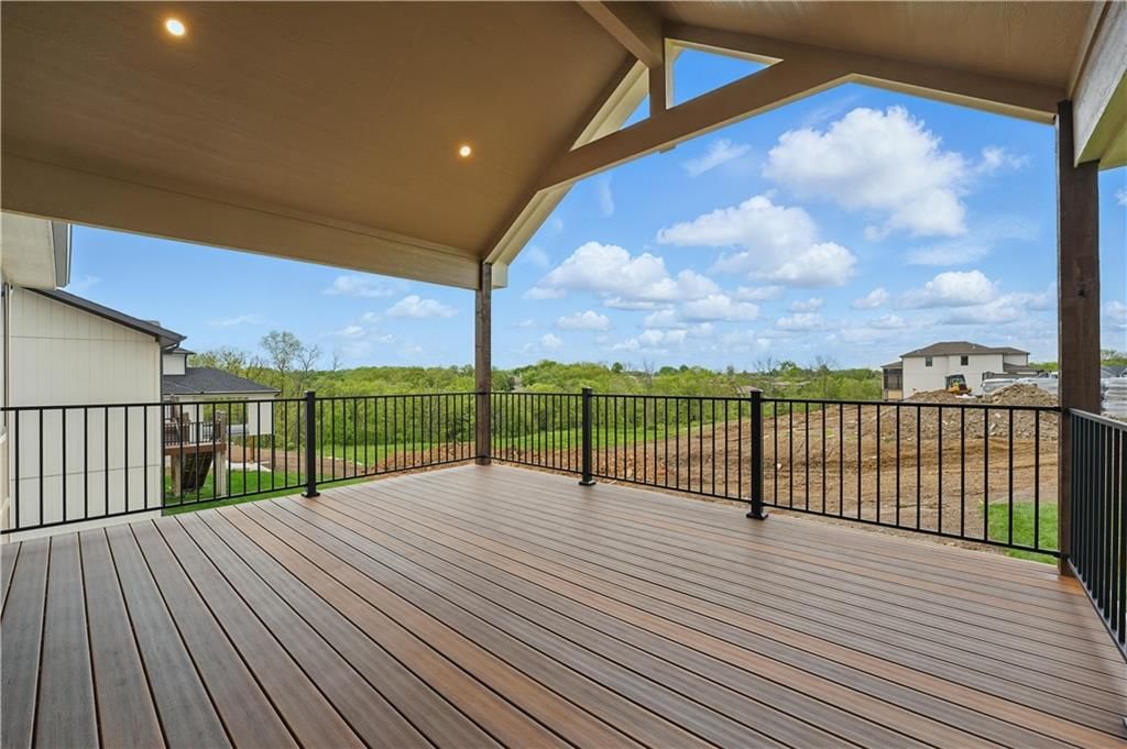 361 NW patch Court — photo 43