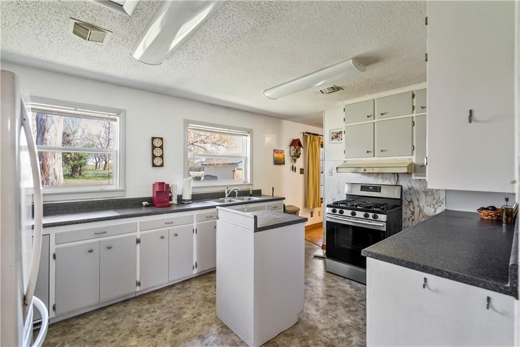 103 El Paso Street — photo 18