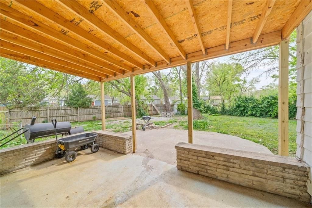 4401 N Holmes Street — photo 23