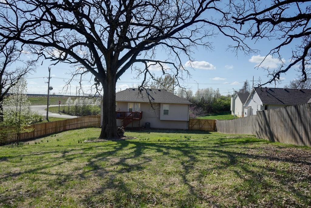 6413 N Kirkwood Avenue — photo 5