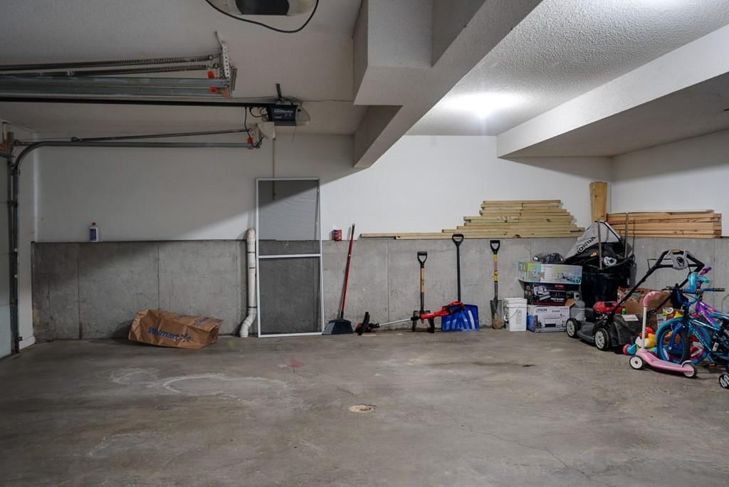 6413 N Kirkwood Avenue — photo 38
