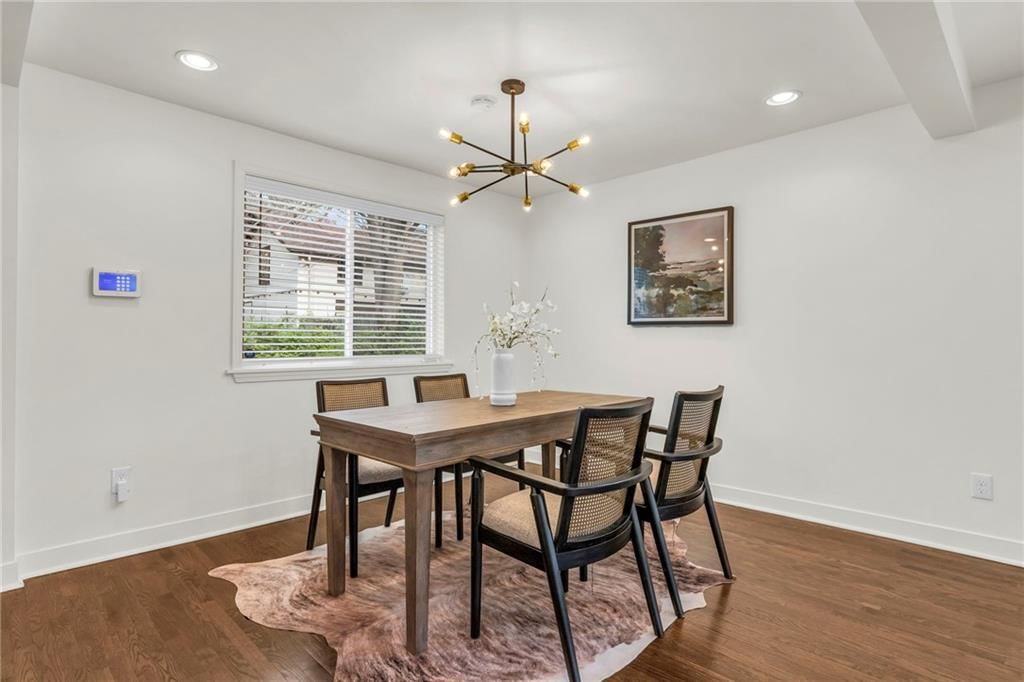 5147 Wyandotte Street — photo 10
