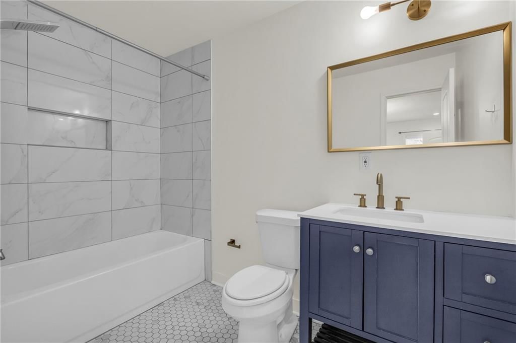 5147 Wyandotte Street — photo 15