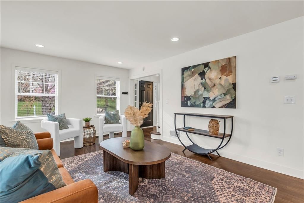 5147 Wyandotte Street — photo 31