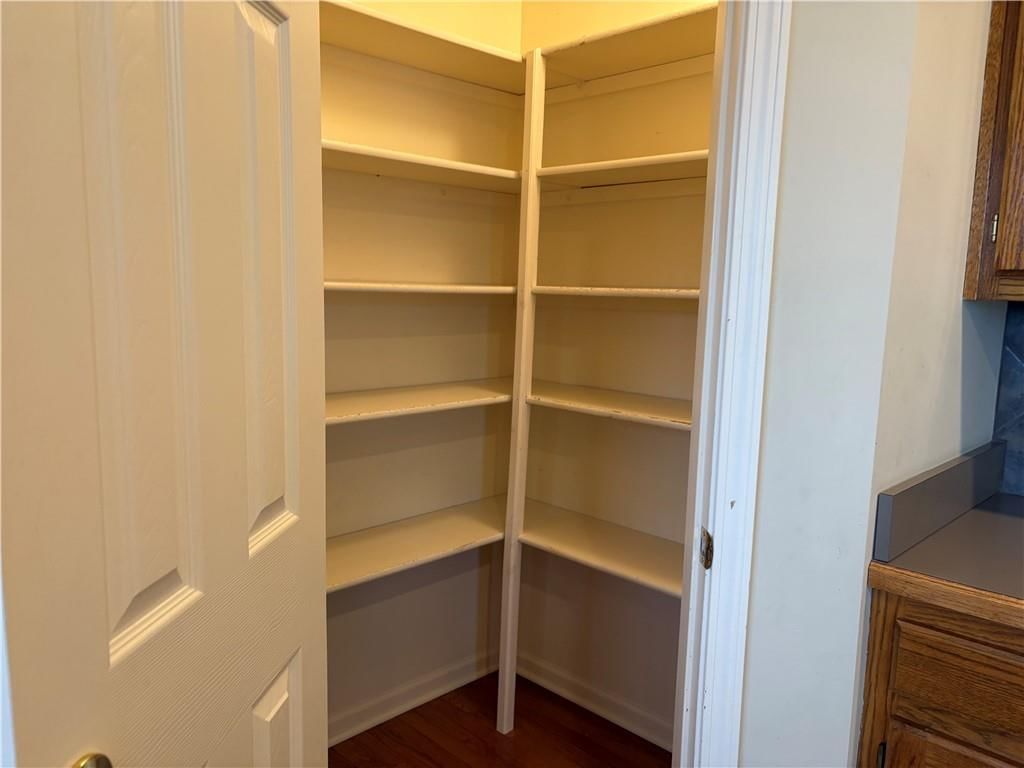 2330 Twin Oaks Drive — photo 6
