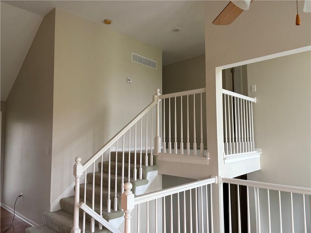 2330 Twin Oaks Drive — photo 9