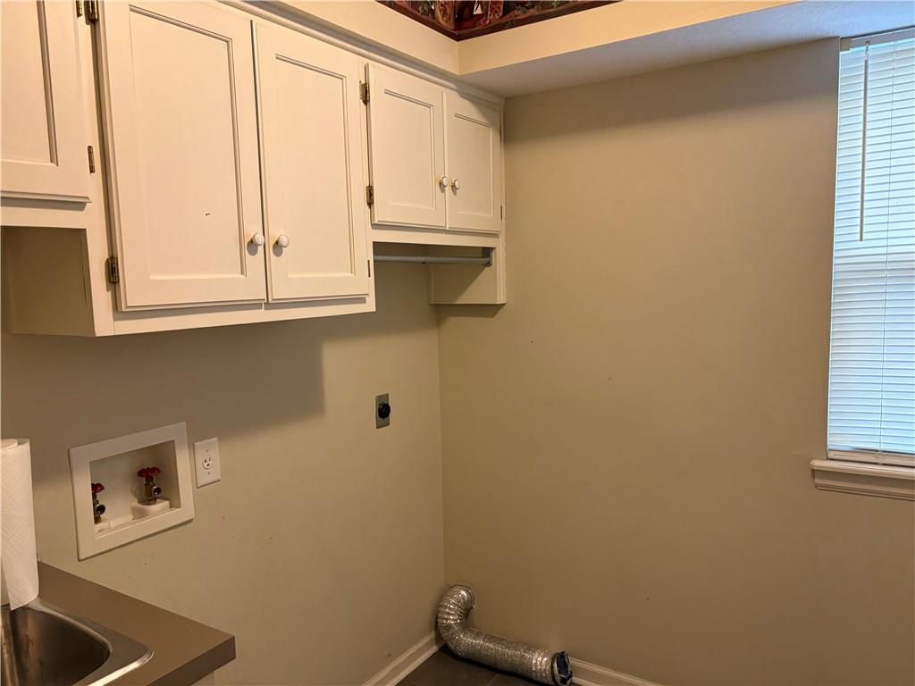 2330 Twin Oaks Drive — photo 25