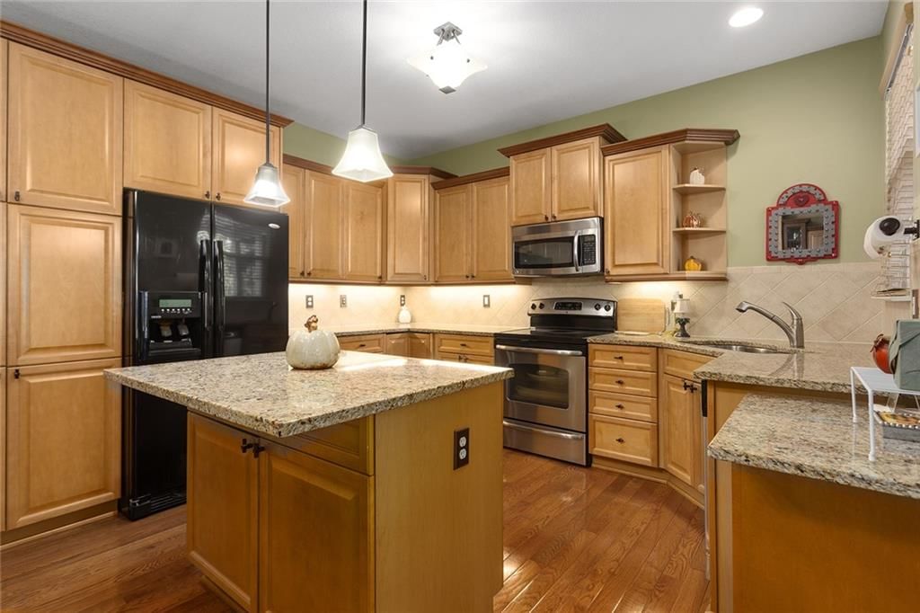 9807 Nieman Place — photo 10