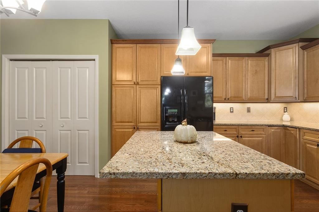 9807 Nieman Place — photo 13