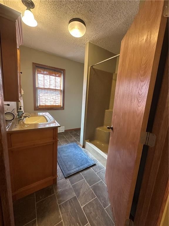 1209 New York Street — photo 17