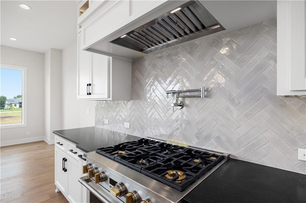 17216 Goddard Street — photo 16